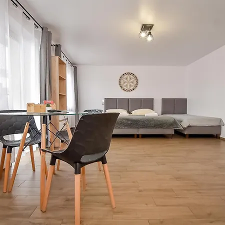 Gory A - Z Widokiem Na Gory Sniadaniami I Sauna Daire