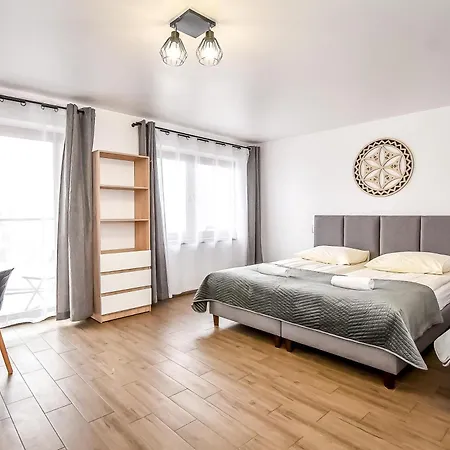 Daire Gory A - Z Widokiem Na Gory Sniadaniami I Sauna *