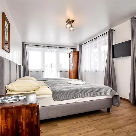 Gory A - Z Widokiem Na Gory Sniadaniami I Sauna Daire