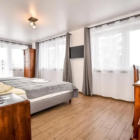 Gory A - Z Widokiem Na Gory Sniadaniami I Sauna Daire